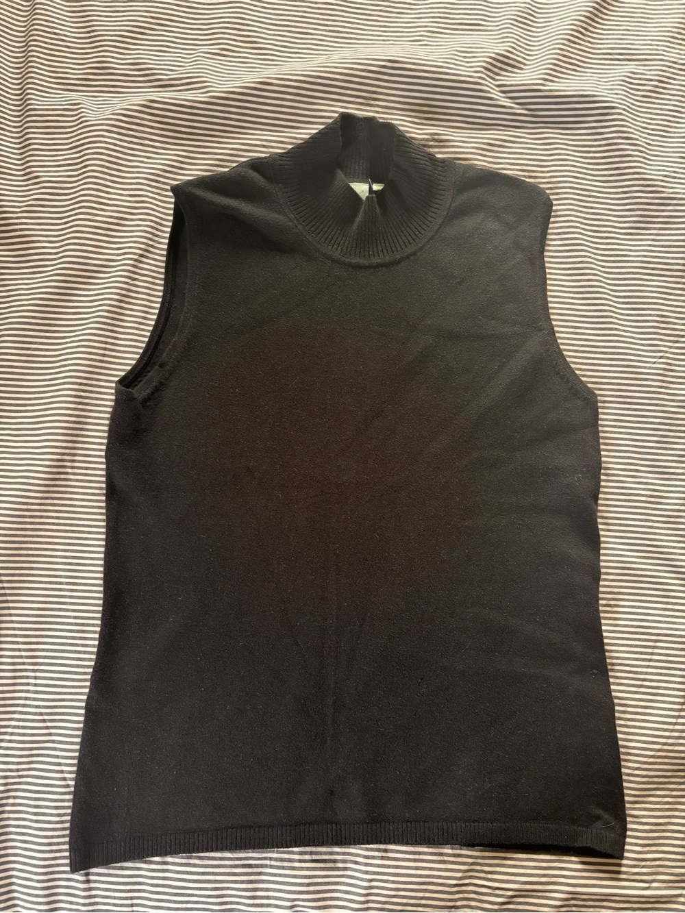 Sleeveless Mock Neck Tank Top knit ShuShu Y2K  - Black